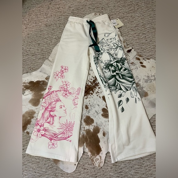 Katie K Pants - Katie Kime White Pants with Pink and Green Design XXS NWT